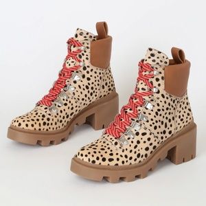 NEW! Dolce Vita Rubi Leopard Calf Hair Lace-Up Platform Boots Size 8.5